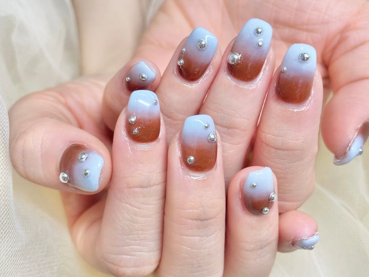 初夏ネイル｜上品な透明感で選ぶ色とデザイン | NICENAIL公式コラム